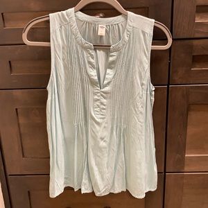 Old Navy blue tank top with V neck line